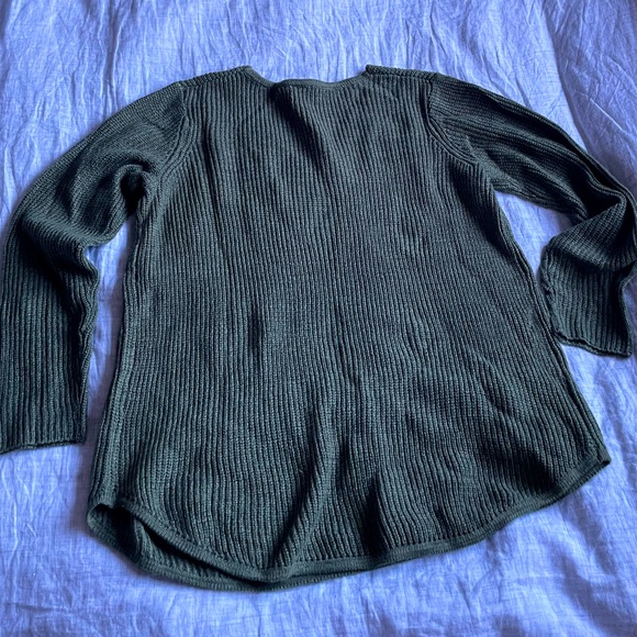 Faded Glory • Women's Rib Knit Olive Green V Neck Sweater - Picture 3 of 7